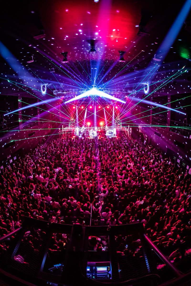 北☆さま確認ページ♡ 🖤 妊娠前のパンツ履いてみたら入ってルンルン♪ このPRADAのバッグ