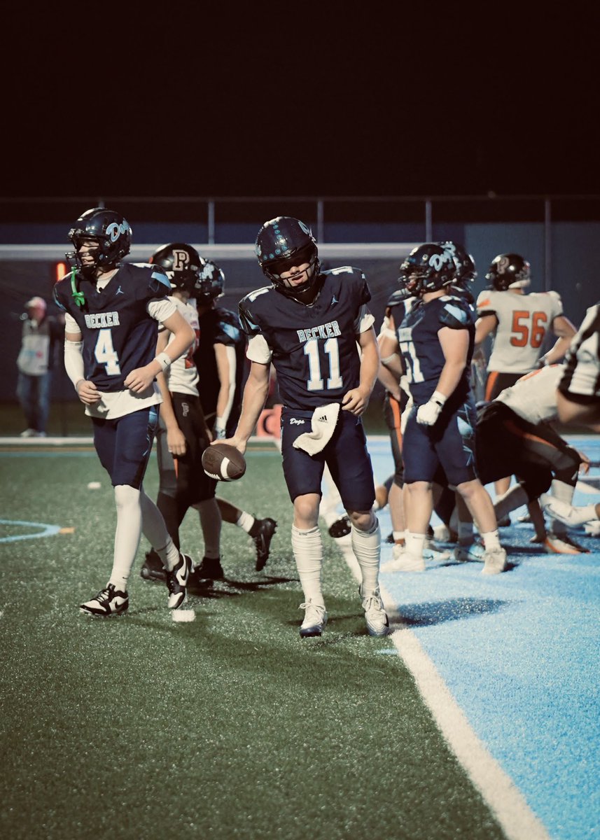 Checkout my Highlights Weeks 1-4! Exited to build off of this momentum and finish this season strong 💪 
<a href="/BeckerFootball/">Becker Football MN</a> 

<a href="/AllenTrieu/">Allen Trieu</a> <a href="/PrepRedzoneMN/">Prep Redzone Minnesota</a> <a href="/PlayBookAthlete/">PLAYBOOK ATHLETE</a> <a href="/adamgorney/">Adam Gorney</a> <a href="/IsaacFruechte14/">Isaac Fruechte</a> <a href="/JayJohnsonFB/">Jay Johnson</a> <a href="/JoeBeschorner/">Joe Beschorner</a> <a href="/A_Ragland14/">Gus Ragland</a> <a href="/coachwaltbell/">Walt Bell</a> <a href="/CHbanderson/">Blake Anderson</a> <a href="/CoachWiese/">Curt Wiese</a>