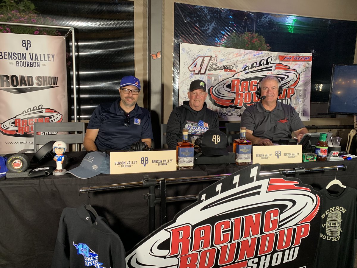 The Racing Round Up Show tweet media