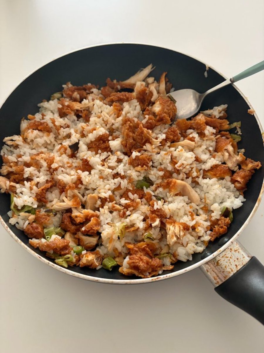 Even I’m good at eating alone, but it’s better to eat together! Who’s want to eat with me?!