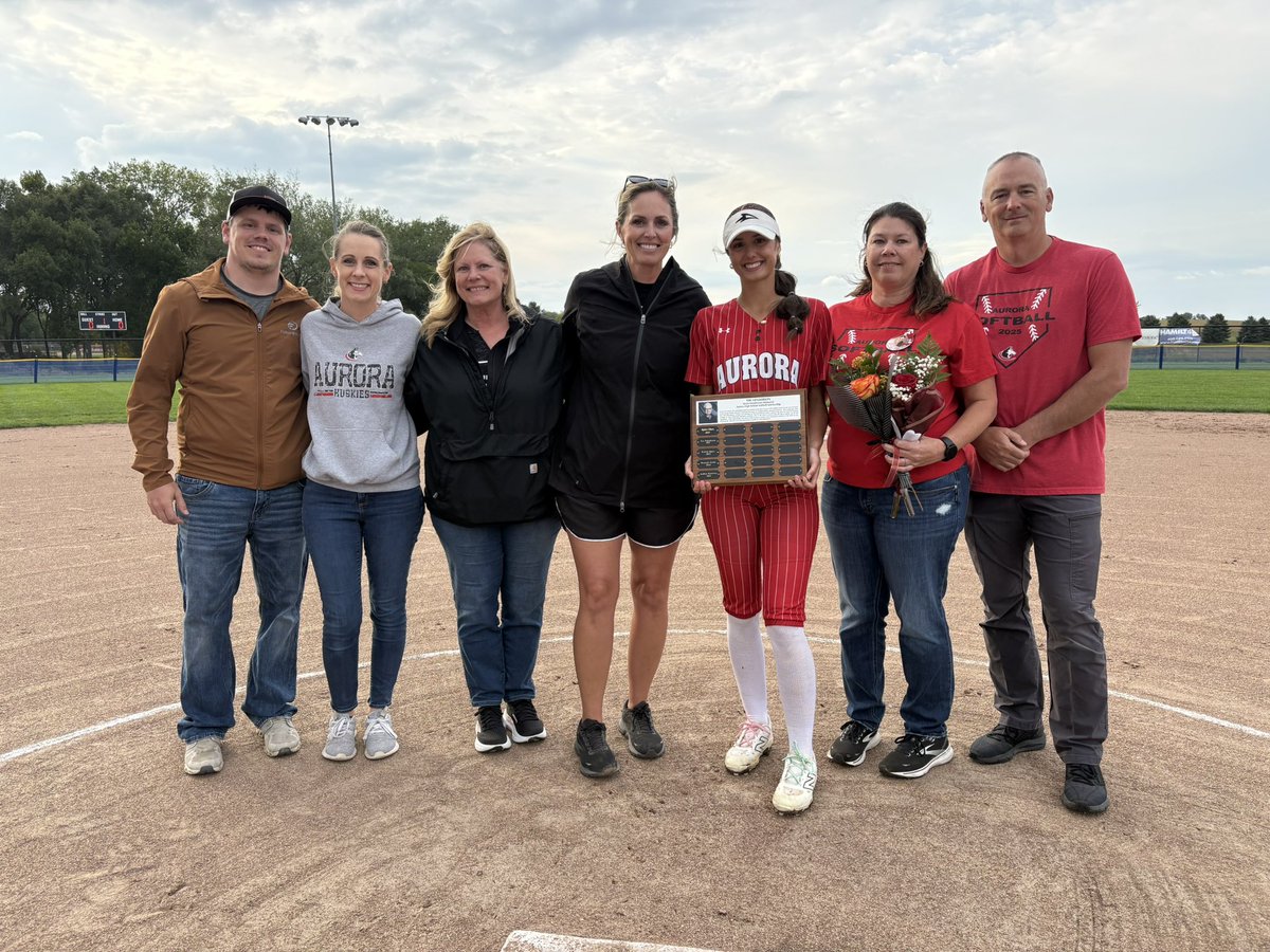 Aurora Husky Softball tweet media
