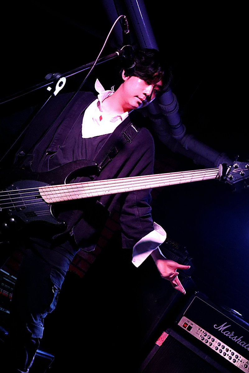 Eighteen April tweet media