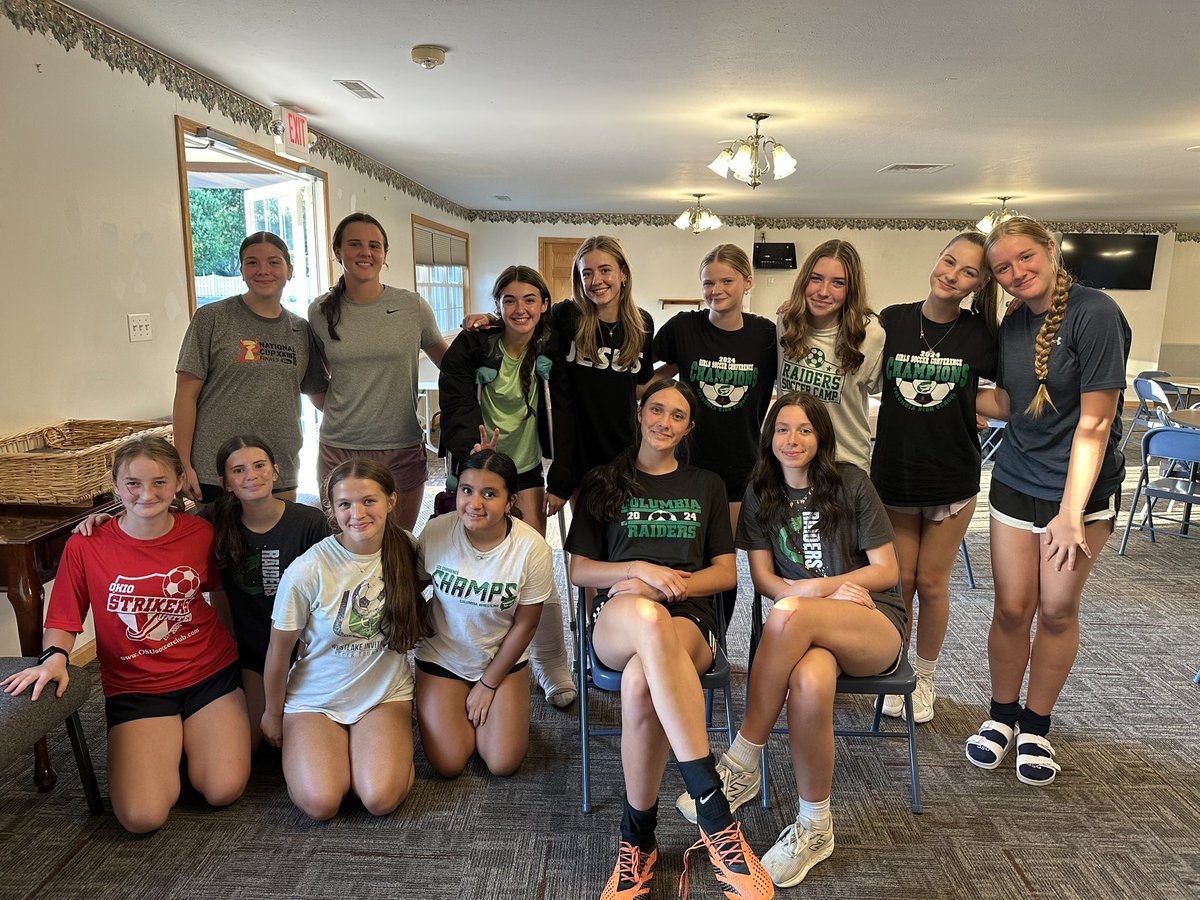 Shout out to the Keirns and Boardmans for hosting team dinner tonight!