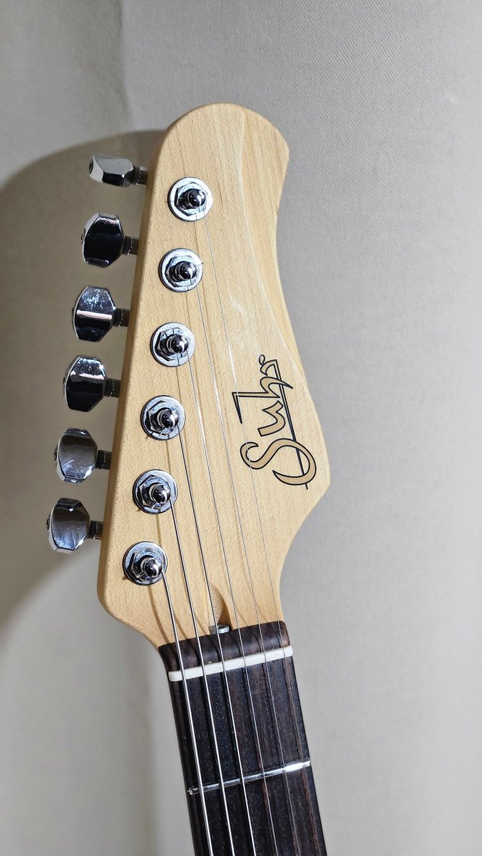 kaonizer's tweet image. MNG...
Suhr Classic JM Pro