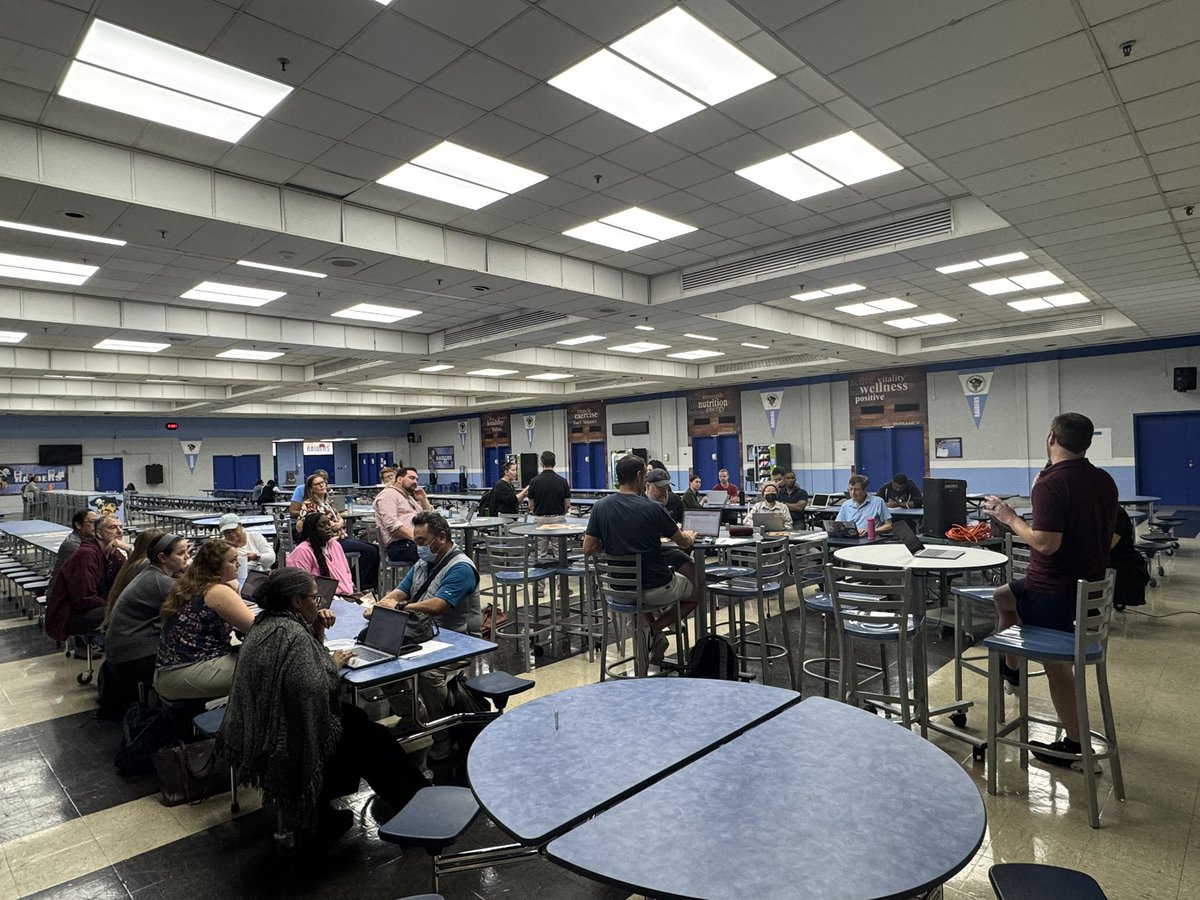 ERHS Principal tweet media