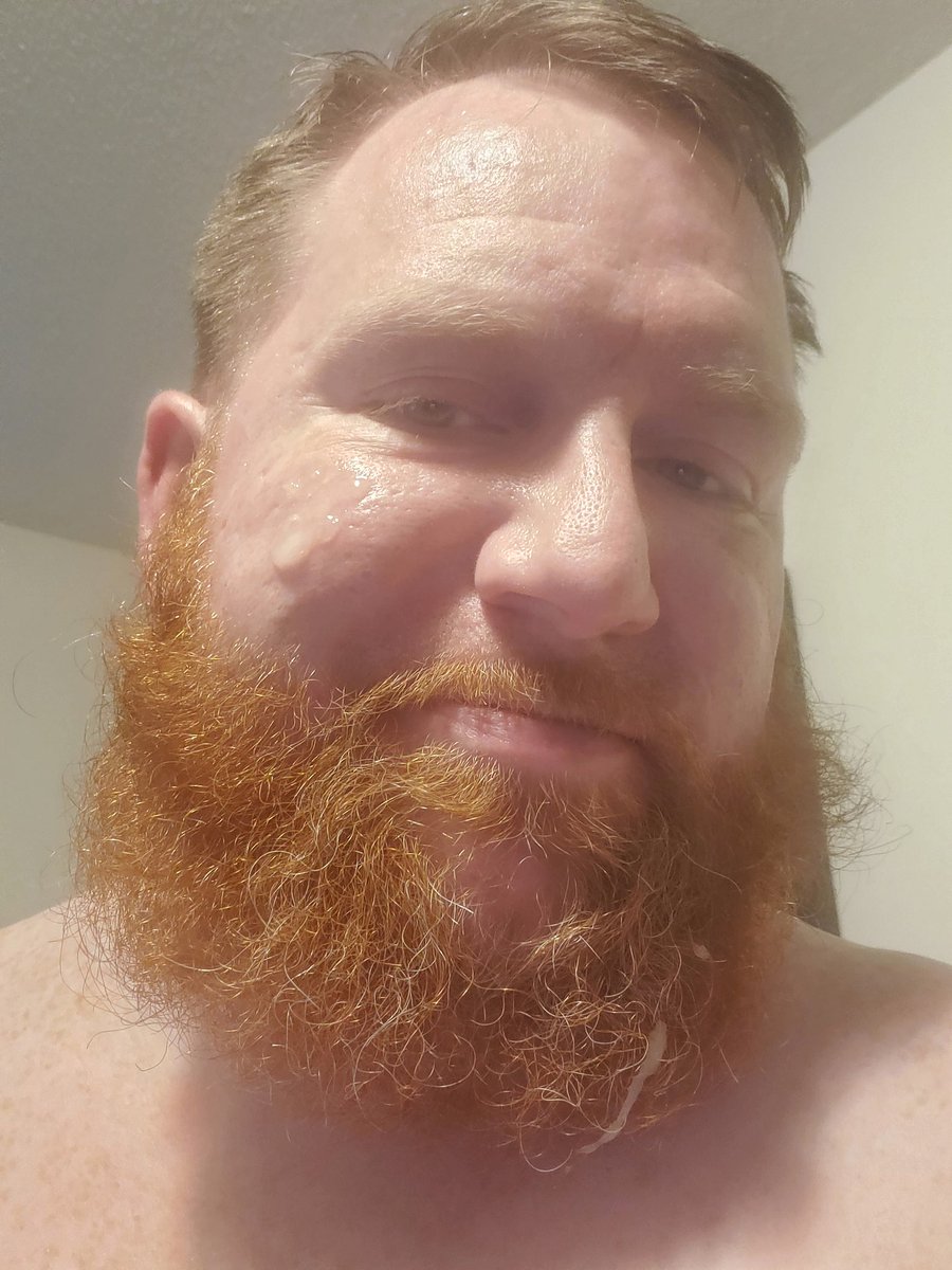 MrRed82's tweet image. Had an intential accident! 😛