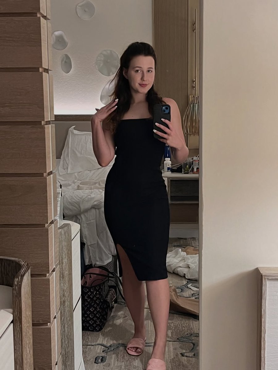 Annabelle🦋 tweet media