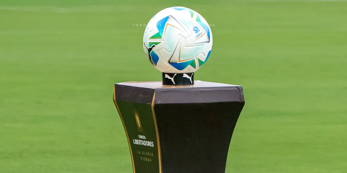 albo75's tweet image. 2da entrega de las mejores postales de la fiesta vivída en el estadio #RodrigoPazDelgado. Donde Liga Deportiva Universitaria se alzó con la victoria frente a São Paulo.

#LDU
#Libertadores 
#GloriaEterna