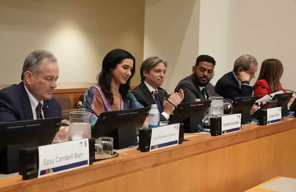 CAF y PNUD celebraron en Nueva York 🇺🇳 la Tercera Conferencia Anual sobre Gobernanza para el Desarrollo en América Latina y el Caribe, en el marco de la #UNGA80.

Líderes de gobiernos, sector privado, sociedad civil y organismos internacionales coincidieron en la necesidad de