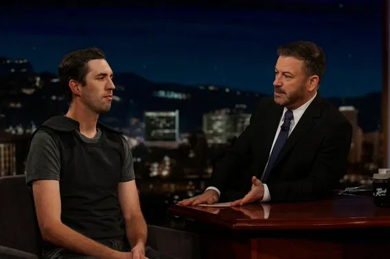 GhostCypher04's tweet image. Jimmy Kimmel’s big comeback with special guest Tyler Robinson. Should be a ratings monster… might even crack a whopping 12 viewers.