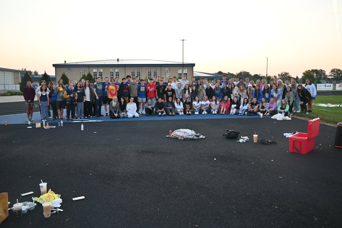 🌅 Our Warriors gathered together for Senior Sunrise, and it was the perfect way to kick off their final year at OHS. With friends by their side, it was a beautiful reminder that this class has so many bright moments ahead. 🌟

💙 💛 #TheWarriorWay
