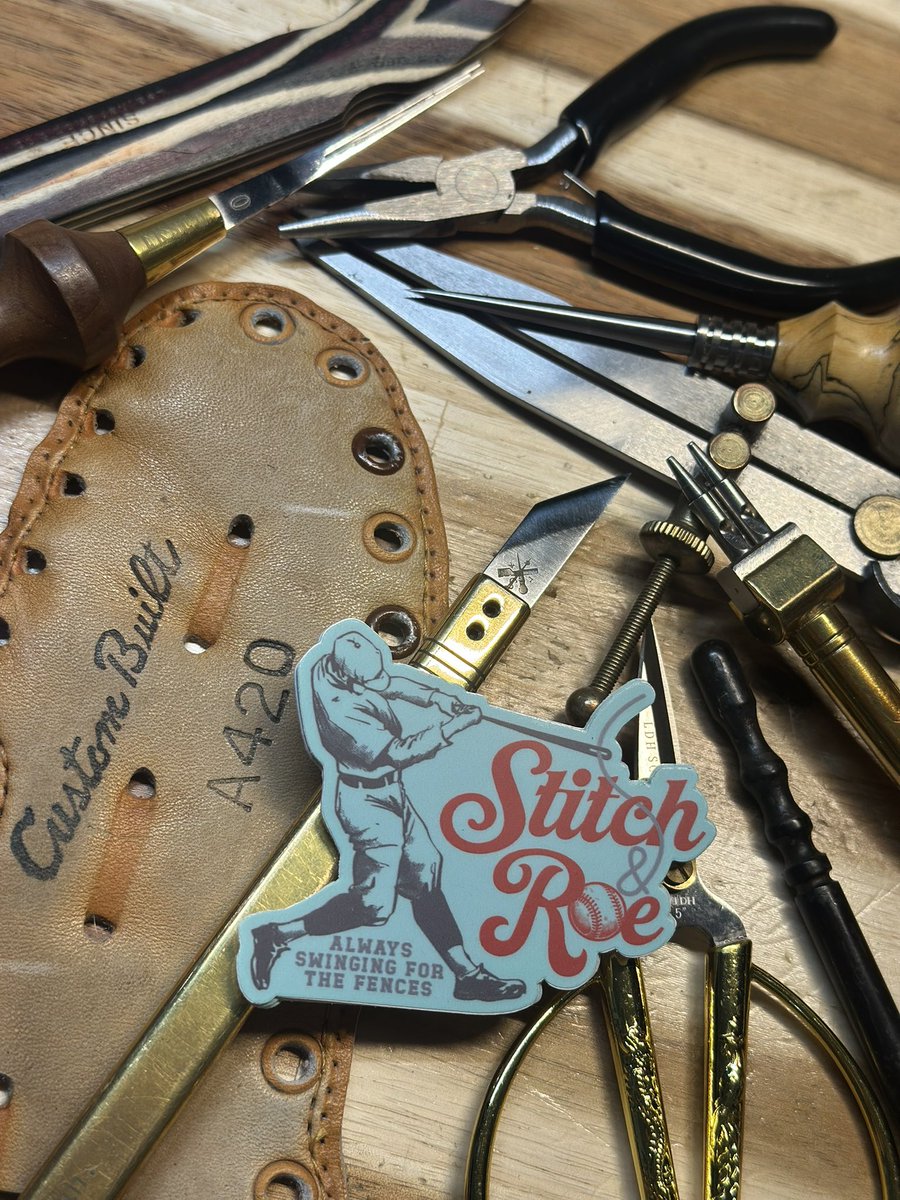 Sarah Roe tweet media