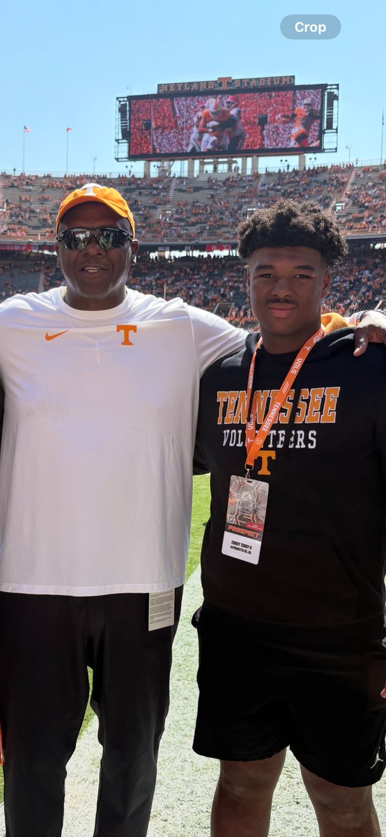 I had a great game day visit at The University of Tennessee this past Saturday. Thank you to all the coaches for always showing me love. This visit hit different. @CoachJoshHeupel <a href="/AlecAbeln/">Alec Abeln</a> <a href="/CoachKelseyPope/">Kelsey Pope</a> <a href="/DeRailSims/">De'Rail Sims</a> <a href="/WilliamInge1/">Coach William Inge</a> <a href="/scott_altizer/">Scott Altizer</a> <a href="/Rivals/">Rivals</a> <a href="/NEGARecruits/">Northeast Georgia Recruits</a>