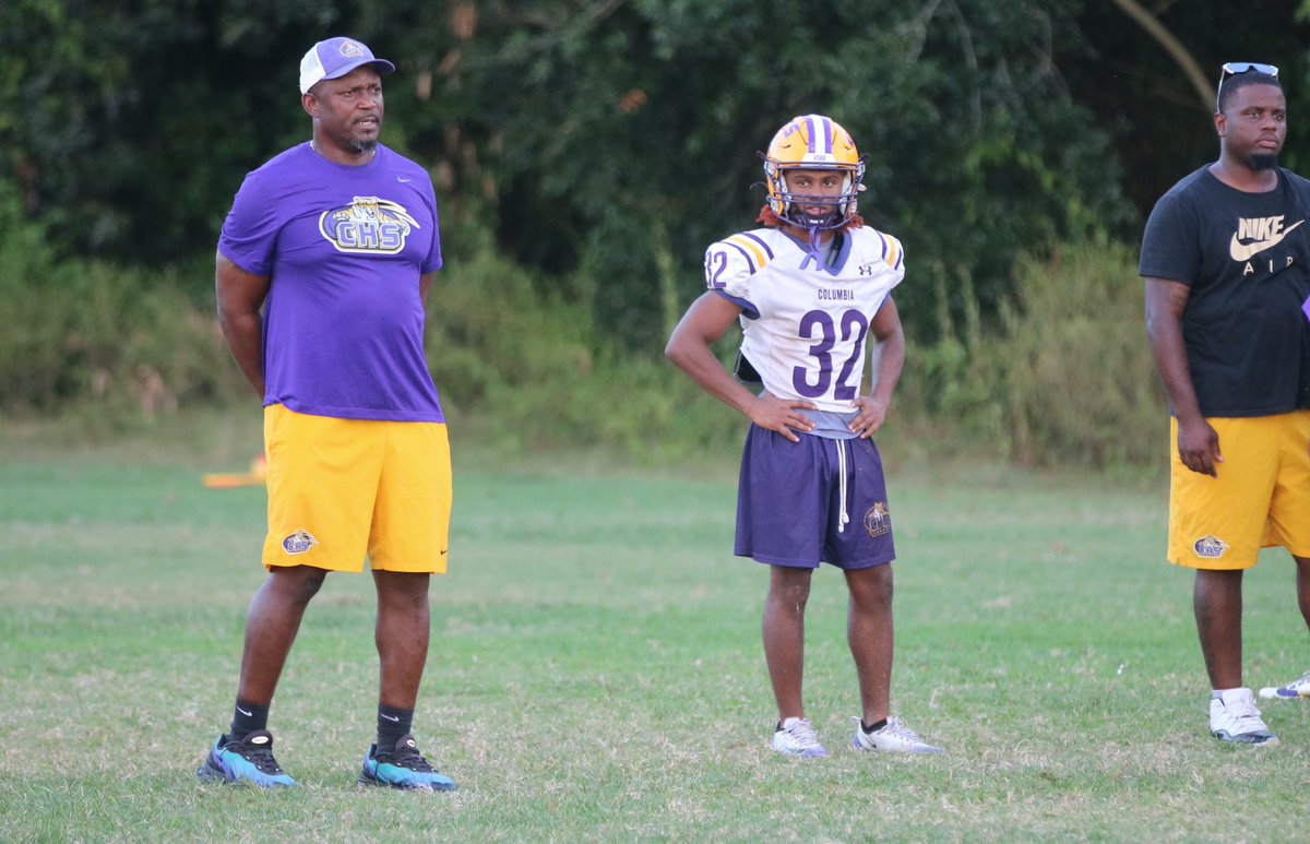 LCR_Sports's tweet photo. Running back Drew Simmons has transferred from Union County to Columbia. He enrolled at CHS on Monday and was at practice Tuesday, adding another punch to the Tigers' offense.

@ByJordanKroeger: https://t.co/Xtvw7UXSD4 https://t.co/ZgBp1a8yrt