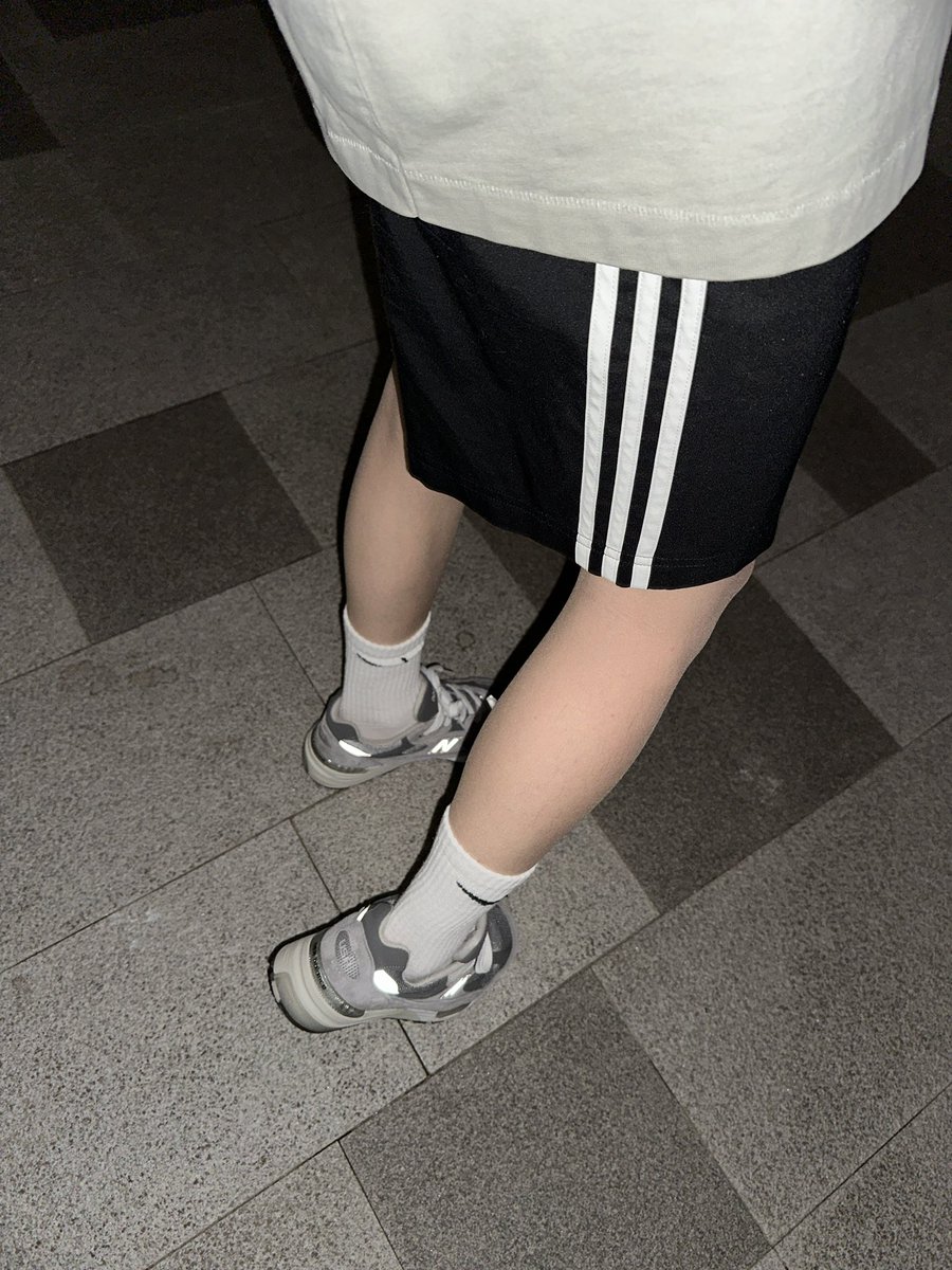 W.S.P (@whitestockingp) on Twitter photo 