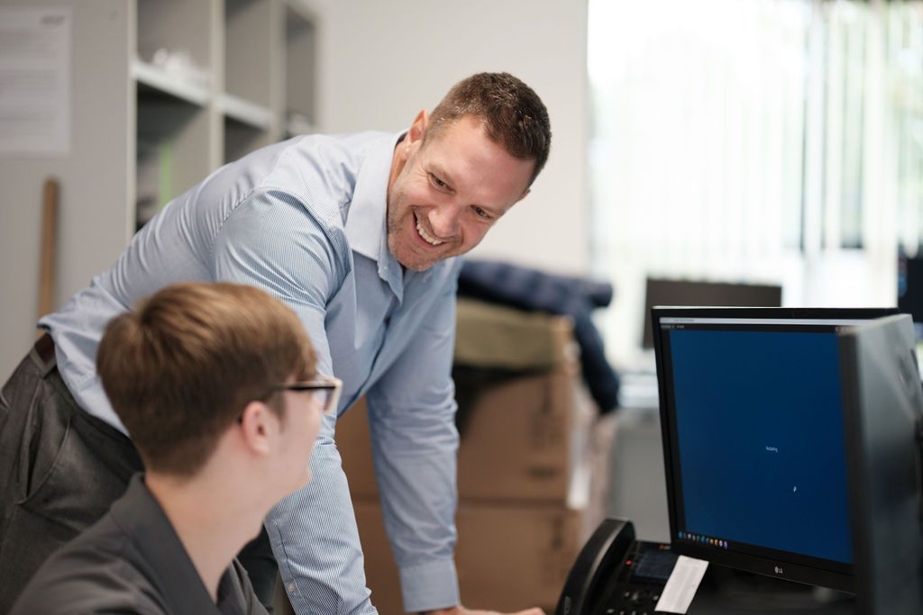 Jupiter IT Solutions - IT Support Hull (@it_support_hull) on Twitter photo Microsoft’s Windows 11 brings a fresh, modern operating system that introduces new tools and improvements designed to help teams work smarter and faster. 
Here’s a look at the standout features of the new operating system: jupiterit.co.uk/news/the-top-n… Microsoft’s Windows 11 brings a fresh, modern operating system that introduces new tools and improvements designed to help teams work smarter and faster. 
Here’s a look at the standout features of the new operating system: jupiterit.co.uk/news/the-top-n…