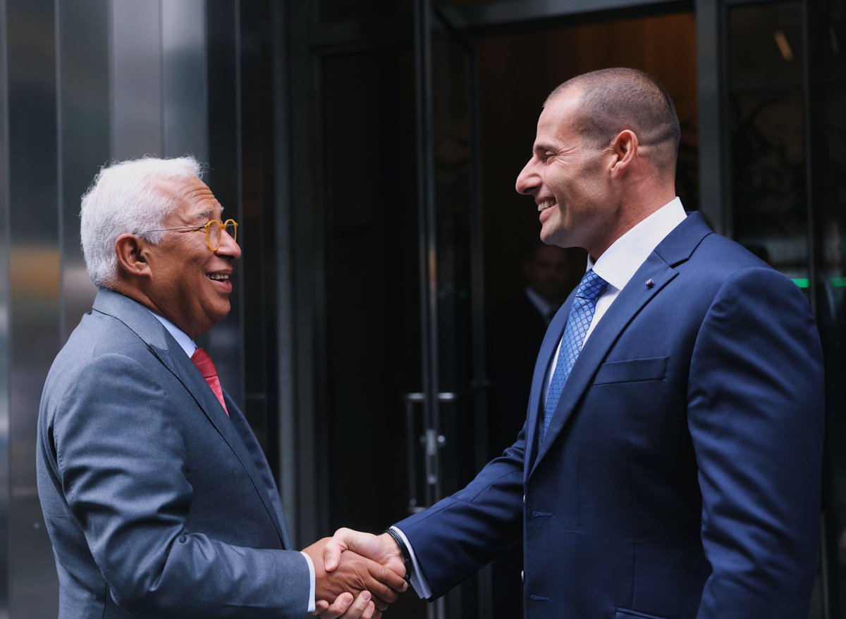I had the opportunity to discuss with <a href="/EUCOPresident/">António Costa</a> António Costa how 🇲🇹 can harness 🇪🇺 strength to deliver real benefits for our people.

From the next EU budget to climate action &amp; competitiveness, our goal is to ensure the Union works for every Maltese citizen. - RA