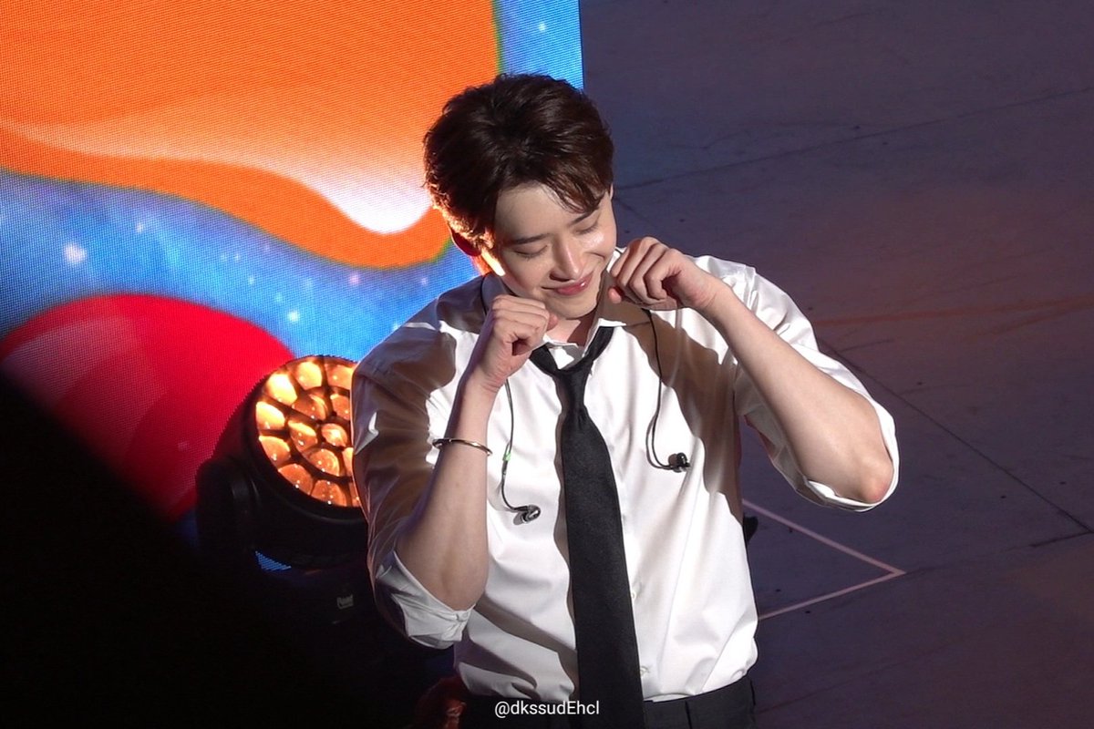dkssudEhcl's tweet photo. 🧡250914 #이종석

2025 이종석 아시아 팬미팅 투어 [With: Just Like This] in SEOUL https://t.co/8FSfZDab3i