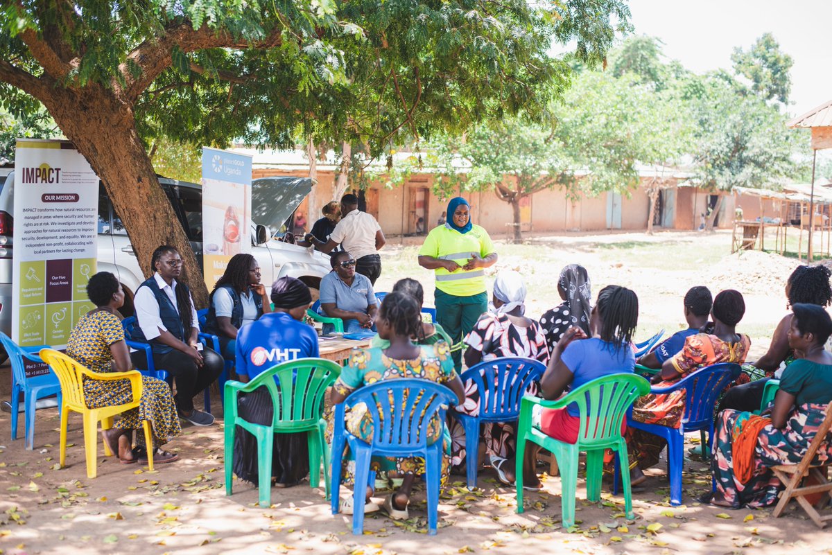 planetGOLD_UG's tweet photo. Fact: Mercury used in Buhere Mine Site, Namayingo District, can end up in fish from Lake Victoria.

Today with our partners @nemaug &amp; @MEMD_Uganda  Dept. of Mines, we’re engaging women miners to embrace mercury-free gold mining, for healthier families, communities &amp; ecosystems. https://t.co/Odeo9aRKqM