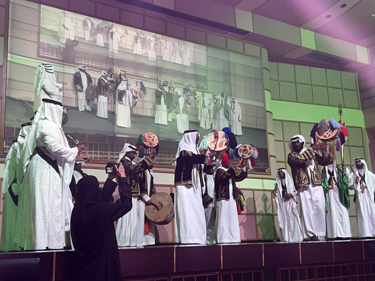 DrALhasani's tweet photo. جانب من احتفال #تجمع_الرياض_الصحي_الثاني باليوم ا��وطني 95
دام عزك يا وطن https://t.co/JGCzfIoLWy