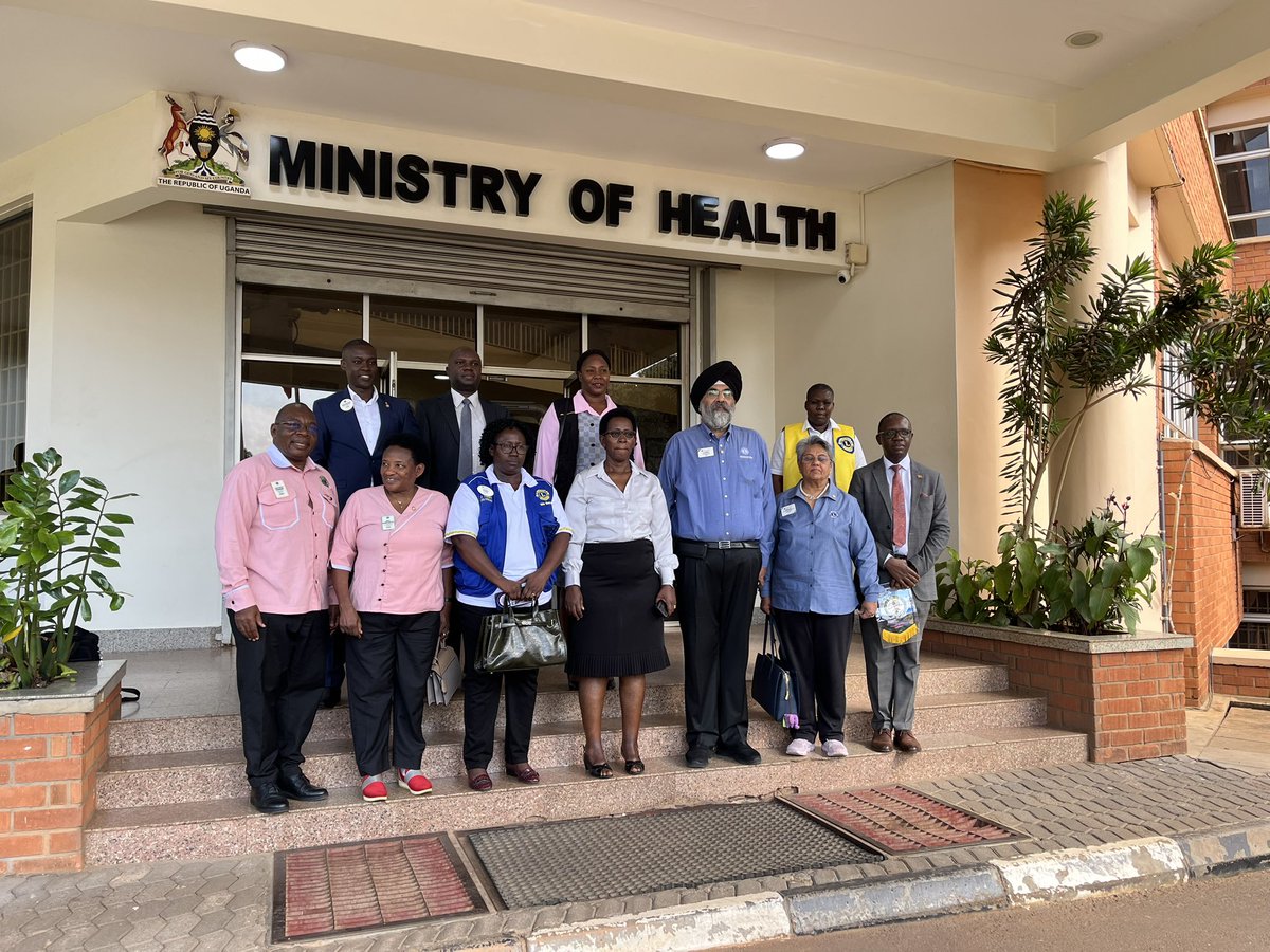 GiftGrace01's tweet photo. A courtesy visit was made by President A.P Singh to the @MinofHealthUG where the Lions outlined their numerous projects in the health sector to the PS Diana Atwine. These projects include the Childhood Cancer Project in Mulago, Comprehensive EyeCare in Nsambya and many more. https://t.co/eV0usps7qr