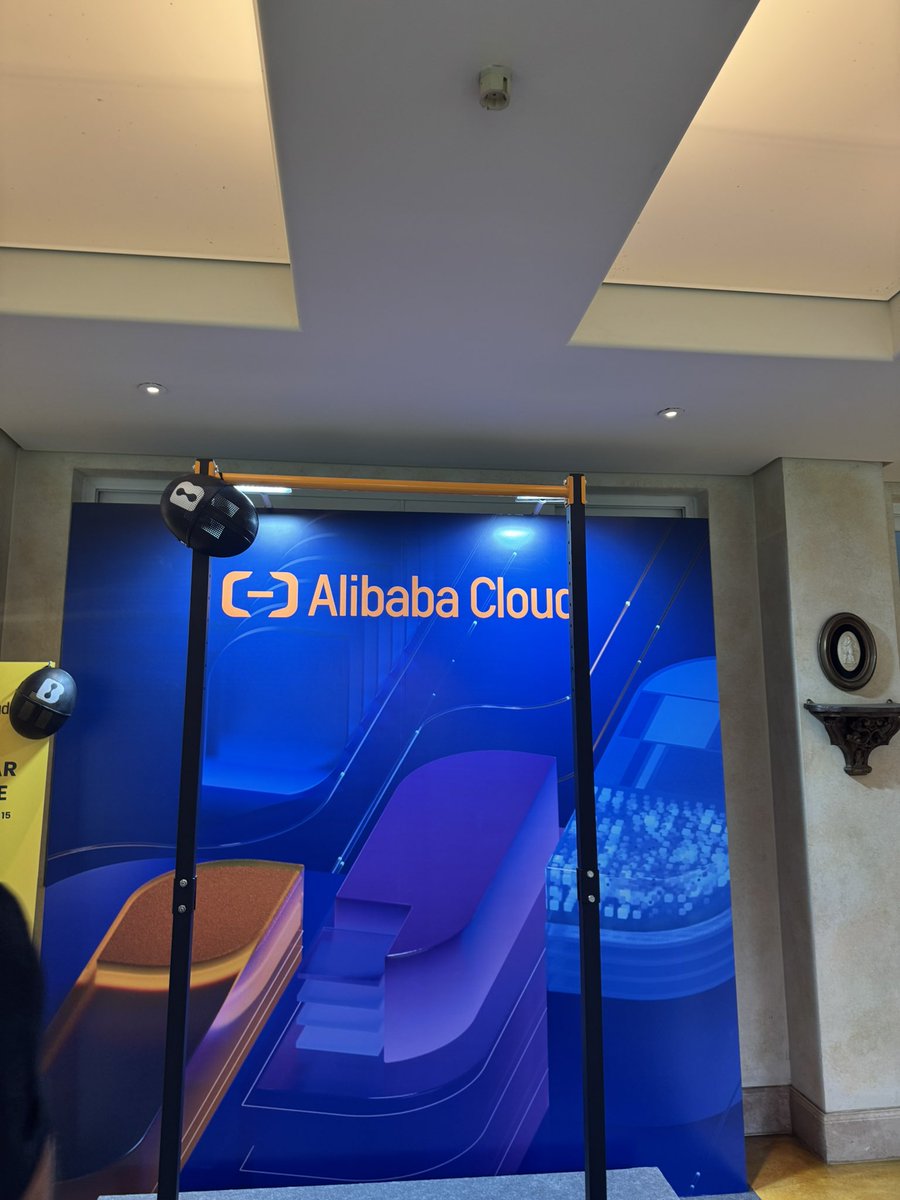 gogogogogo9797's tweet image. 거뜬하게 15초 매달리기 통과!!
#alibabacloud #1001Festival