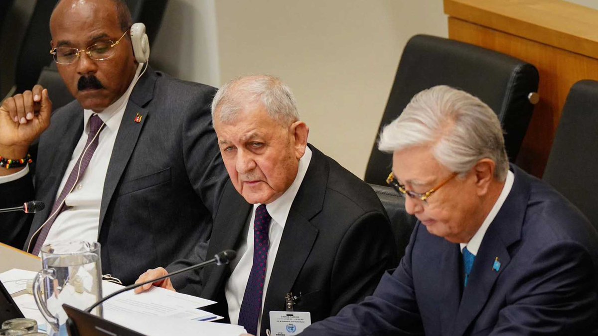 pukmedia's tweet image. At the #GlobalDevelopment Initiative meeting, President Rashid called for urgent action to end wars undermining global progress.

He highlighted Iraq’s stability, investment opportunities, and reforms. 

More details:
pukmedia.com/EN/Details/791…
