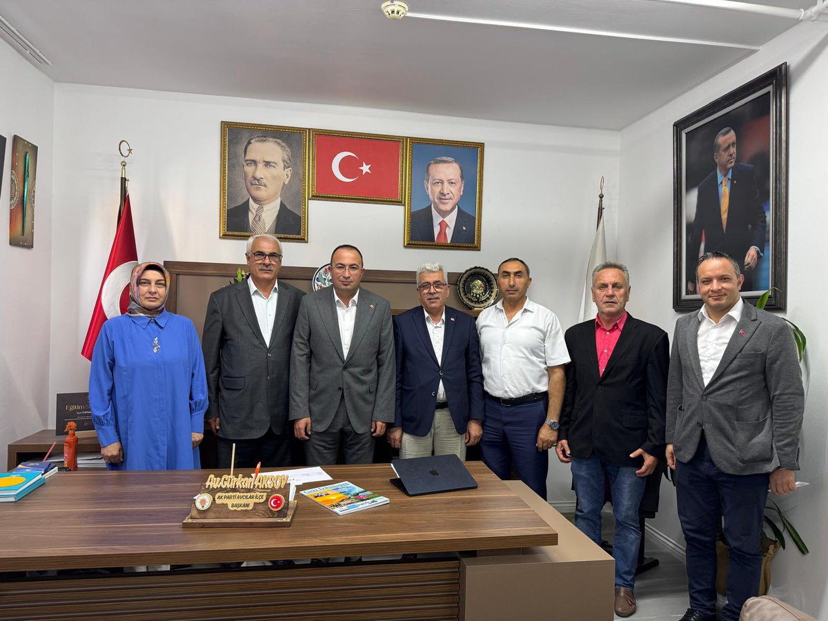 Akparti Avcılar ilçe başkanı Sn. Gürkan Aksoy’u ziyaret ettik.Yeni yerleri hayırlı olsun.Nazik misafirperverliğine teşekkür ederiz.<a href="/Ykslylmz34/">Yüksel yılmaz</a> <a href="/AvGurkanAksoy/">Av.Gürkan AKSOY</a>