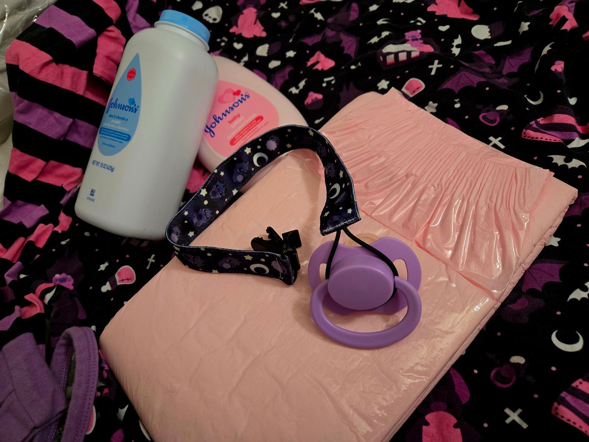 Lilac💜🍼 tweet media