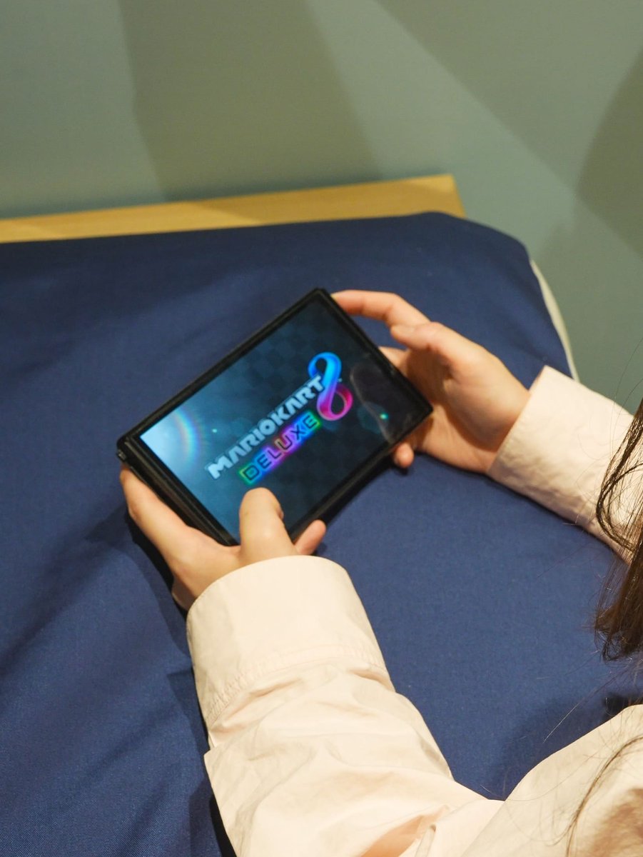 구리 데이트할 때 친구한테 📍스테이패스포트 에어플레인 구리점 추천받아서 가봄 비행기 컨셉이라 입구부터 재밋고 다다미방이라 일본 여행온 느낌! 자쿠지도 있어서 스파 즐기며 넷플도 보고, 스위치로 게임도 햇음
트친들한테 구리숙소로 여기추천 (oﾟvﾟ)ノ