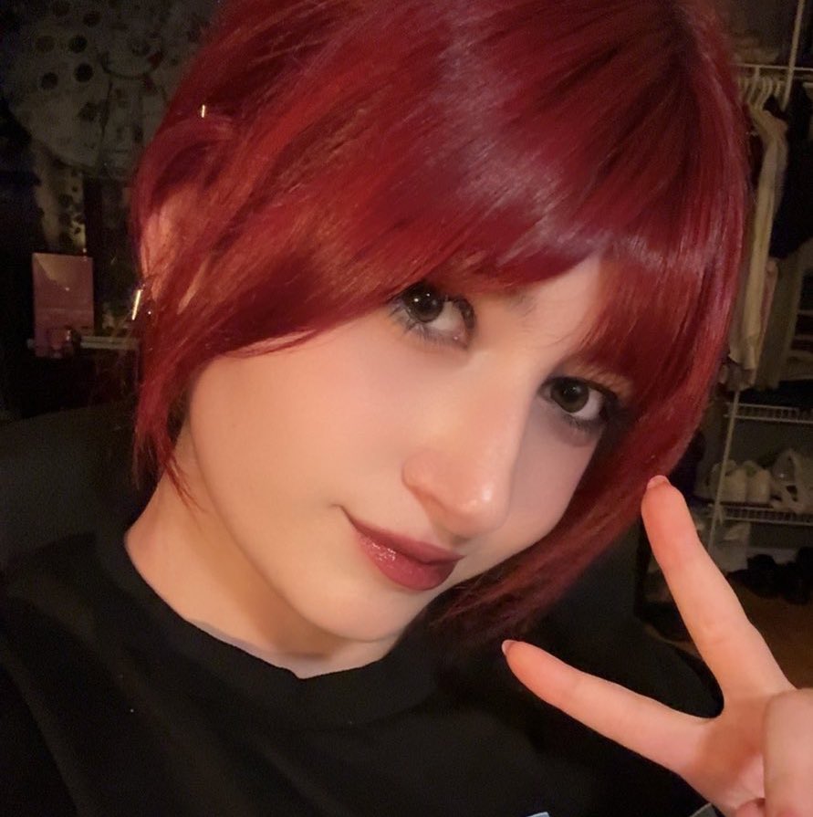 praymerevive's tweet photo. HI!!!!! I’ll be streaming my reaction to RGG direct in half an hour!!!!! BE THERE PLS

second pic is me mogging
https://t.co/TCXzx6VSTz https://t.co/6REmtveQdj