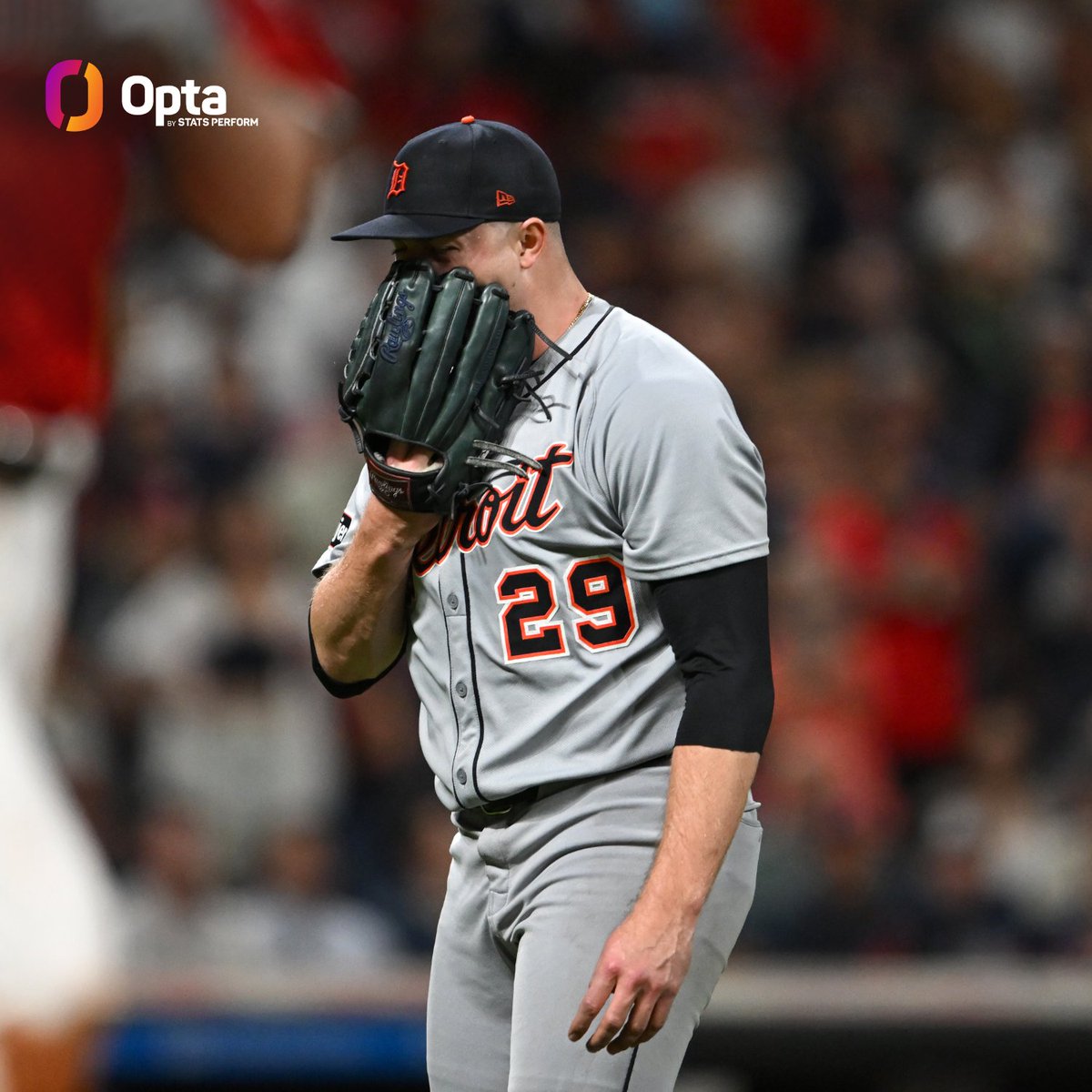 OptaSTATS's tweet image. Tonight marked the first time in MLB history a former Cy Young winner (Tarik Skubal) had an error, a wild pitch and a balk all in the same inning.