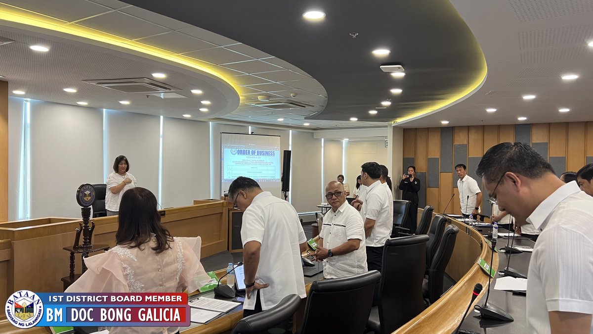 DocBongGalicia's tweet image. 𝗦𝗮𝗻𝗴𝗴𝘂𝗻𝗶𝗮𝗻𝗴 𝗣𝗮𝗻𝗹𝗮𝗹𝗮𝘄𝗶𝗴𝗮𝗻 𝟭𝟭𝘁𝗵 𝗥𝗲𝗴𝘂𝗹𝗮𝗿 𝗦𝗲𝘀𝘀𝗶𝗼𝗻 |  𝗦𝗲𝗽𝘁𝗲𝗺𝗯𝗲𝗿 𝟭𝟱, 𝟮𝟬𝟮𝟱

Maraming salamat po sa pagbisita, Former Vice Governor Carlito David at Board Members ng Tarlac, sa Sangguniang Panlalawigan ng Bataan.

#1Bataan