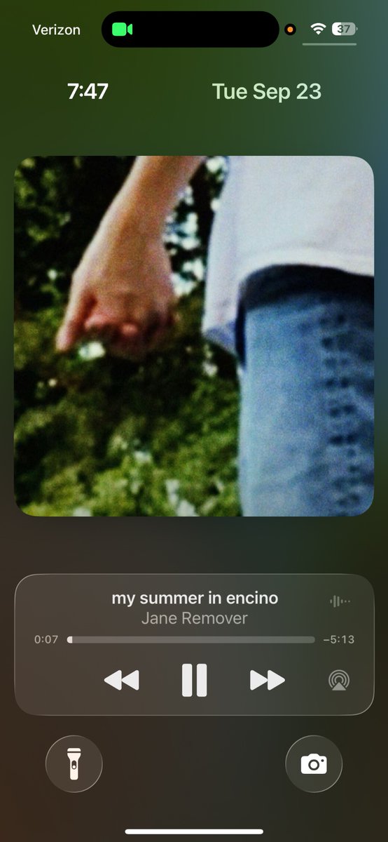 caRrrrson #INDIEROCK (@notcxrsonn) on Twitter photo 