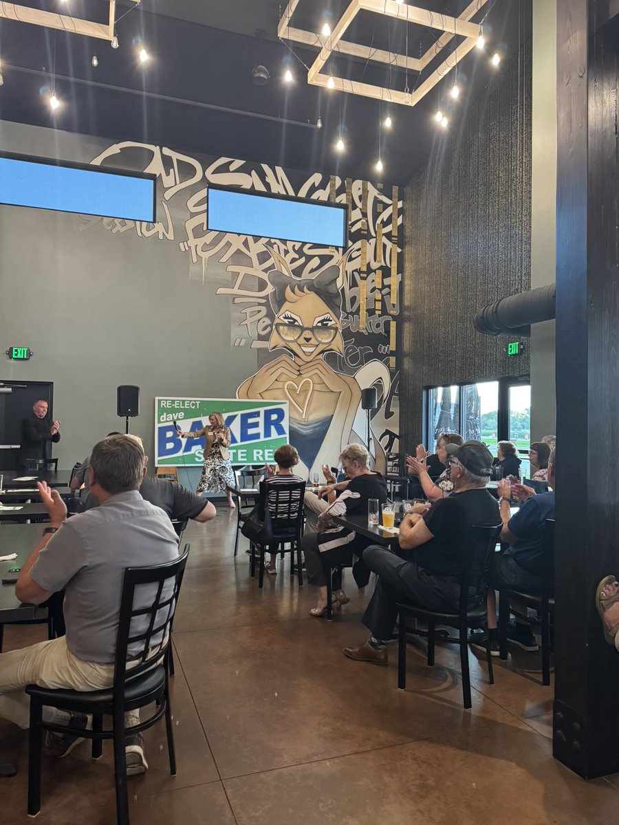 Kristin Robbins tweet media