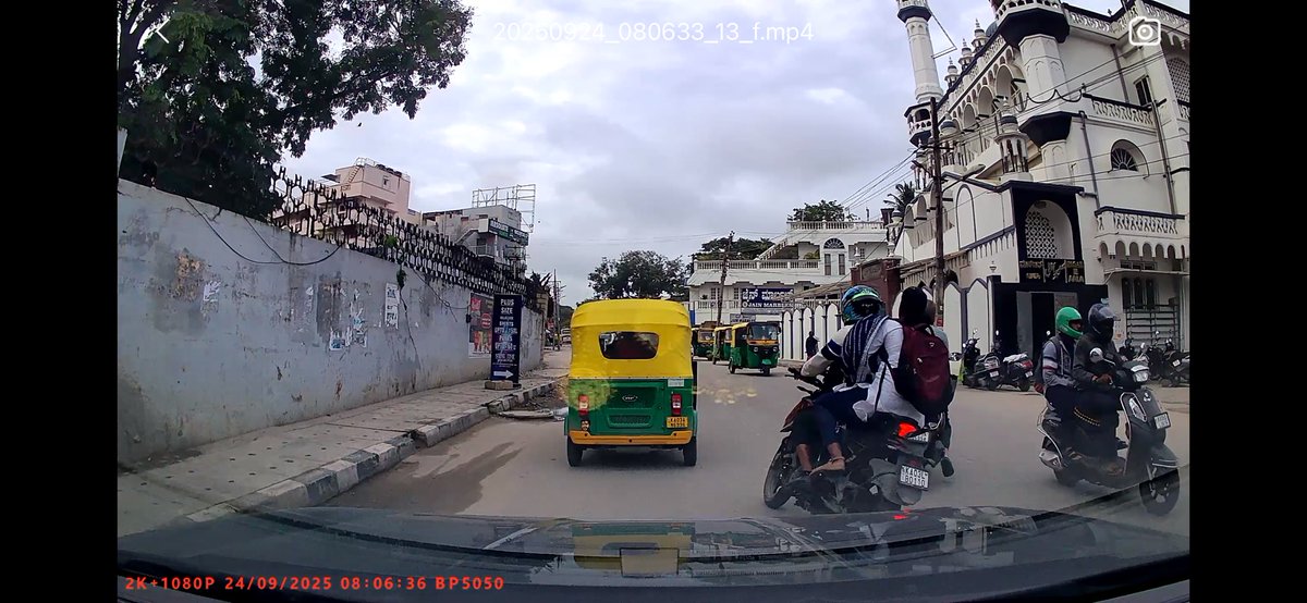 varooney6's tweet photo. Why do some riders ignore basic safety? Just saw a biker with no pillion helmet &amp; riding like chaos with a lady seated behind. Even a small mistake could be fatal. We all share the road; let’s respect and prioritise safety and sense. @blrcitytraffic @BlrCityPolice @3rdEyeDude https://t.co/xkq0wmEbUi