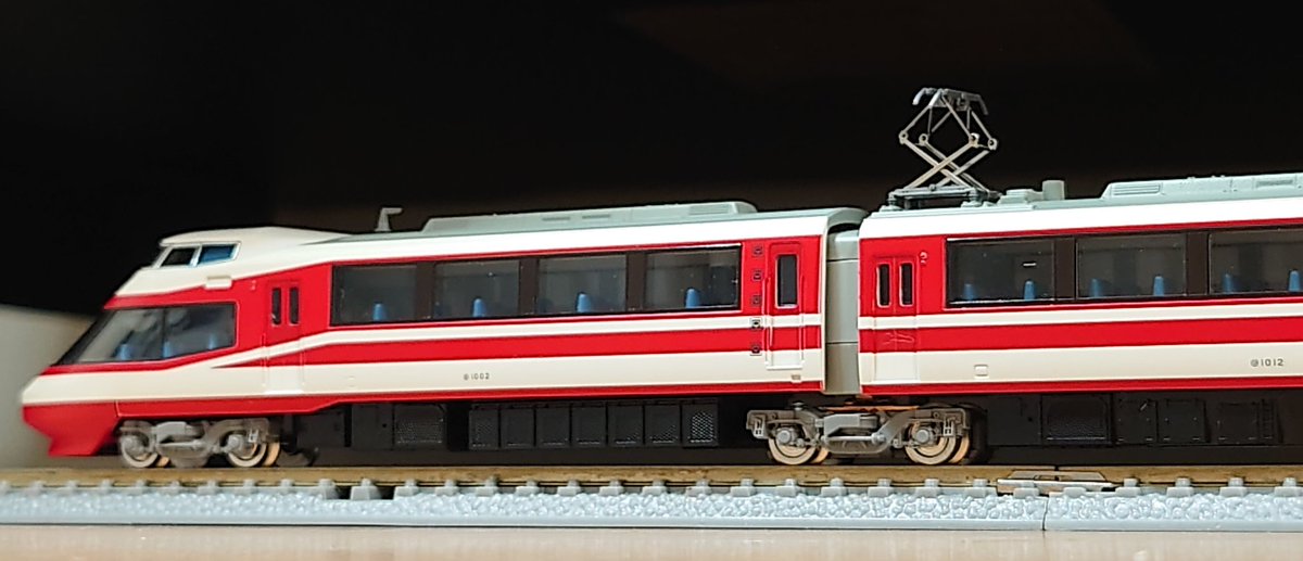 星空車掌 セイコー アストロン、ライトブルーで星々を表現した限定モデル