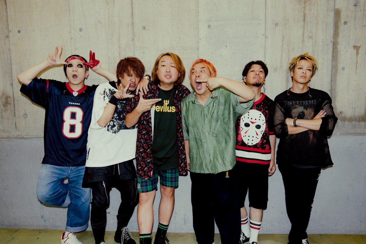 ROTTENGRAFFTY ロットン ミニのぼり 侑威地 ROTTENGRAFFTY「HELLO」特典映像SPOT【侑威地編】 - YouTube