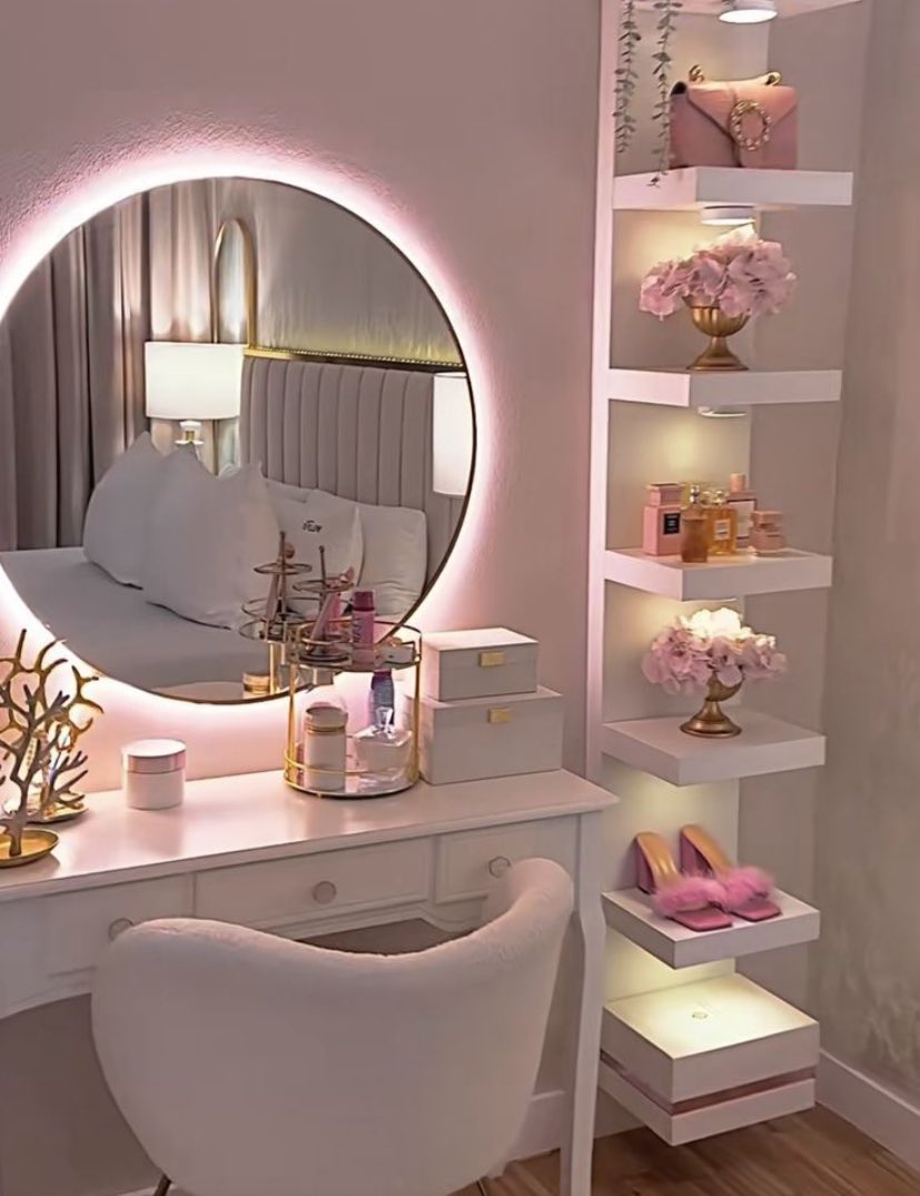 🔕💭  الحَياة لا تَحتَاج اكثَر مِن الرِضا، الإبتِسَامة،حُب الخَير، التَسامح، ونِسيَان الإسَاءَة...🌺🌸    

*صبـاح الــــورد*🕊️🌸