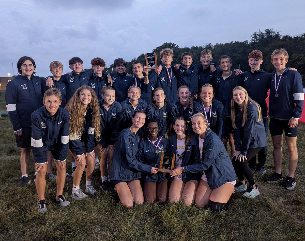 OHXC_OHTF's tweet image. 🚨🏆COUNTY CHAMPS x 2🏆🚨
2x Individual Champions 🥇🥇
2x Individual Runners Up 🥈🥈
1x 3rd Place Medalist 🥉
13x Top 10 All County
🏅🏅🏅🏅🏅🏅🏅🏅🏅🏅🏅🏅🏅

10 Straight for Men
Back 2 Back for Ladies

#BeUncommon
#AllOfU4U
#BWWA
#TwoTeamsOneProgram