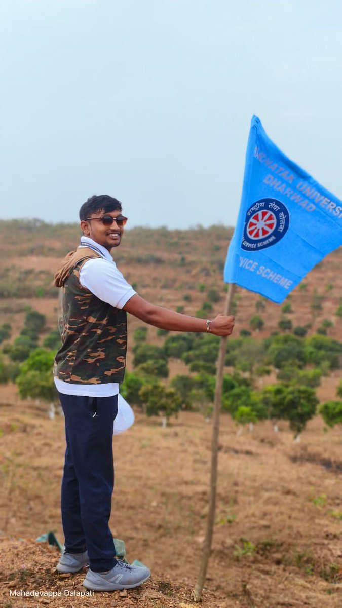 HaveriShivayogi's tweet image. 🇮🇳This NSS Day, let us dedicate ourselves to the ideals of selfless service, nation-building, and collective progress. ✨
🇮🇳ℕ𝕆𝕋 𝕄𝔼 𝔹𝕌𝕋 𝕐𝕆𝕌🇮🇳
#NSSDay
 #NotMeButYou 
#NationalServiceScheme 
#YouthForNation
 #ServeWithPride
@_NSSIndia @nssrdbangalore @YallappaUppin