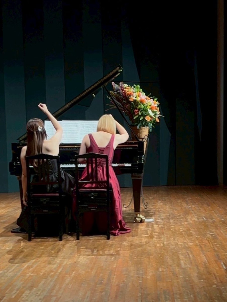 サイキ音楽教室のアンサンブルコンサートにて講師演奏でした
子供達のアンサンブル最高に可愛いかったな