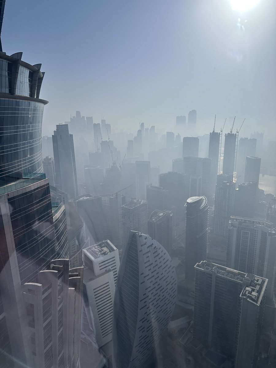 70階の景色とも一旦お別れ😁