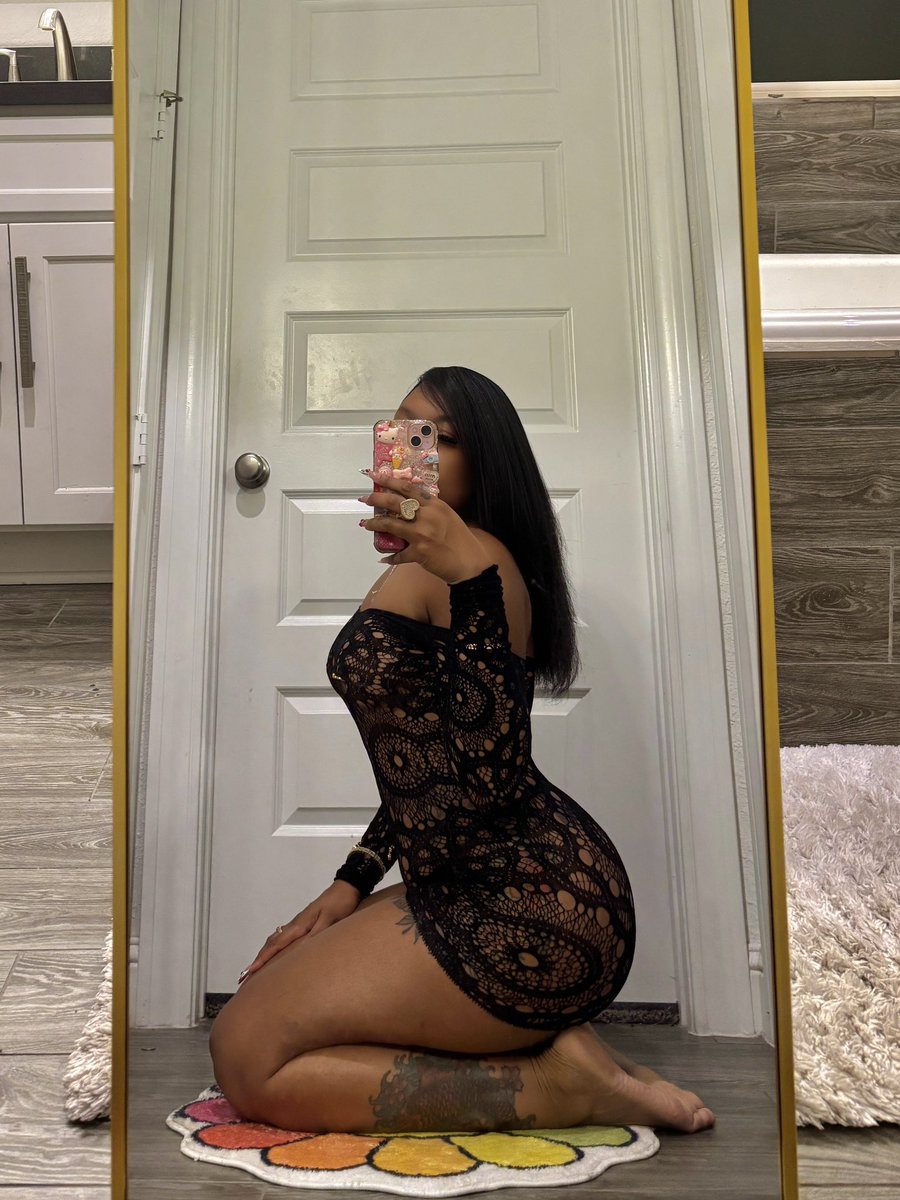 teliciouss's tweet photo. Daddy, am i your baby? 🥺💦 https://t.co/Sfkm0vKbit , i gotta surprise for you ;) https://t.co/s4WFcytMcY