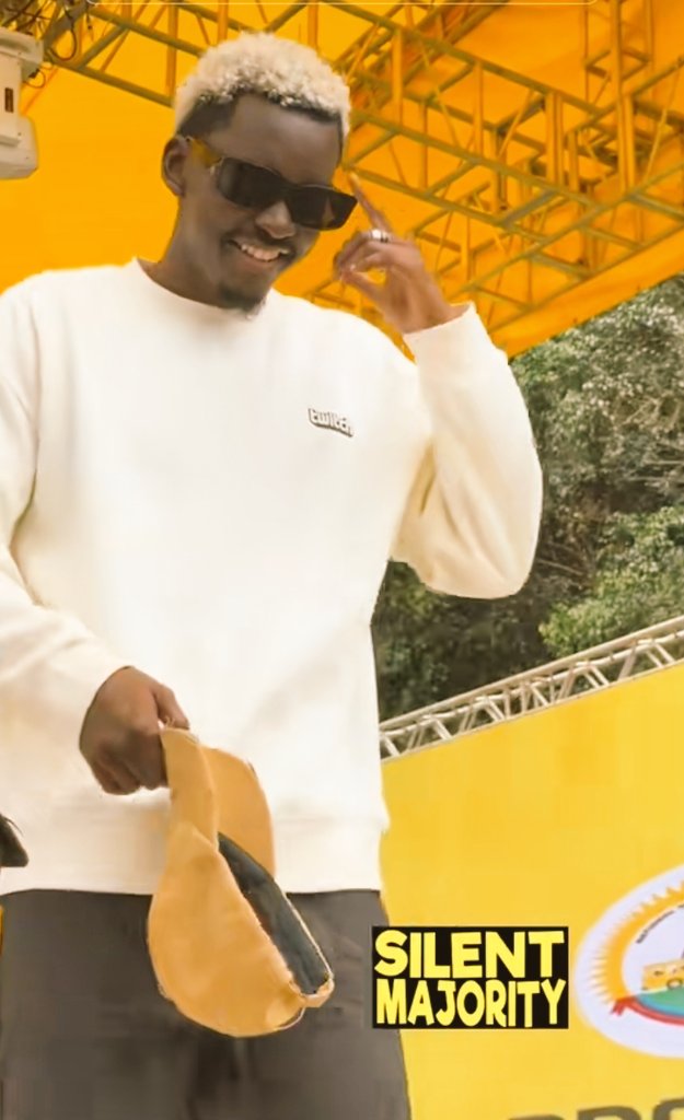 A good morning to all my fans and thanks for love