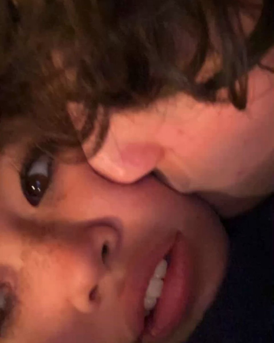 failingkenma's tweet image. sei que quando canto você vai me escutar