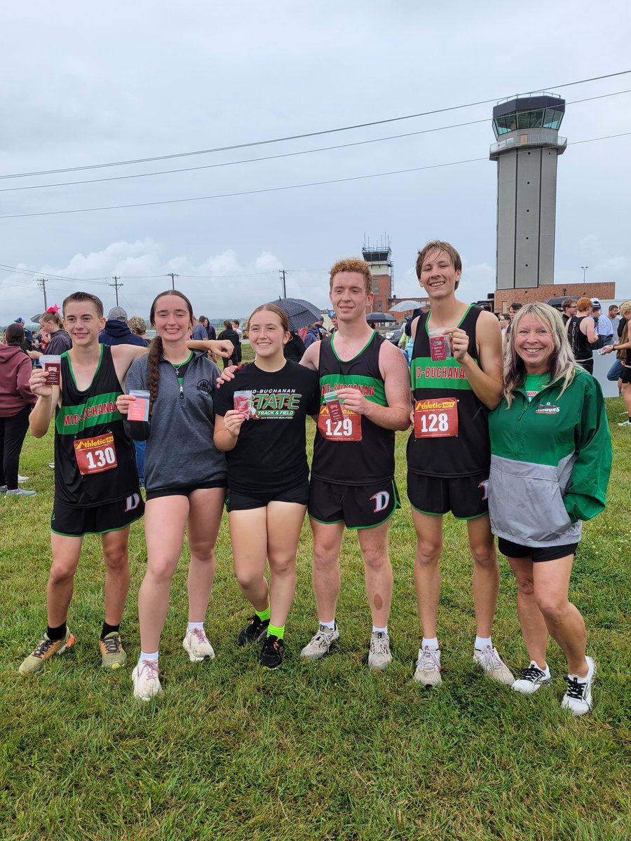 MsMaP2's tweet photo. At the CC meet hosted by Benton at Rosecrans, the Dragons delivered a strong performance, with medal wins by Audrey, Tayja, Amaddox, Harry, and Adyn. Notably, Asyn set a new personal record for the season and his career. https://t.co/TX6yIFVe1q