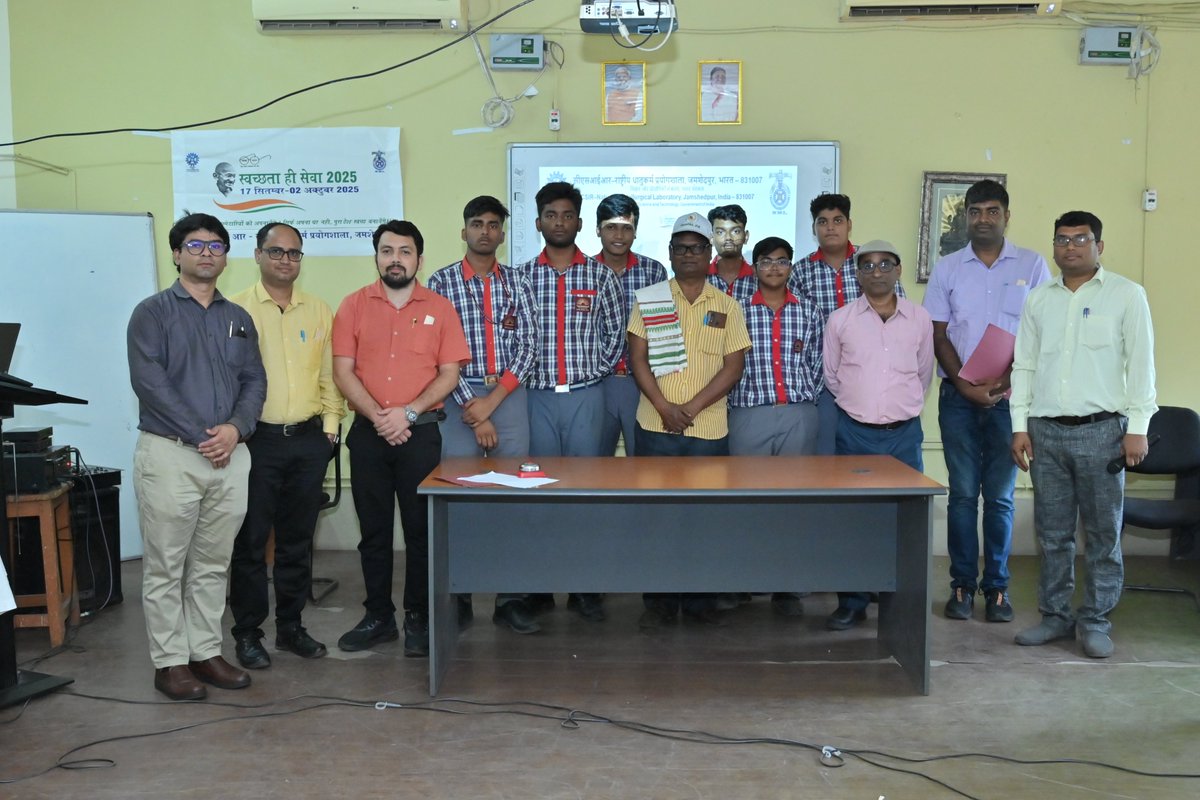 CSIR_NML's tweet image. CSIR-NML organized a Quiz competition on Swachhta at Kendriya Vidyalaya, Tata Nagar, as part of the Swachhta Hi Seva 2025 campaign. CSIR, India @CSIR_IND