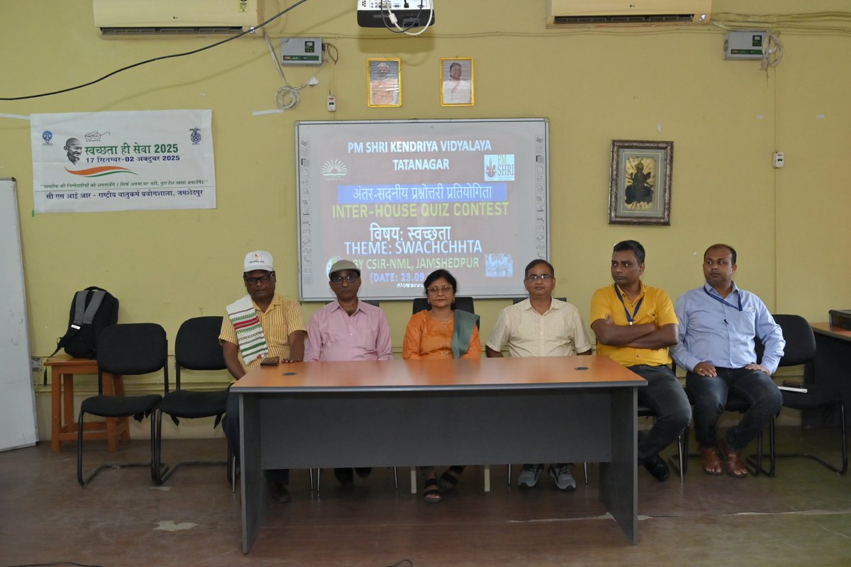 CSIR_NML's tweet image. CSIR-NML organized a Quiz competition on Swachhta at Kendriya Vidyalaya, Tata Nagar, as part of the Swachhta Hi Seva 2025 campaign. CSIR, India @CSIR_IND