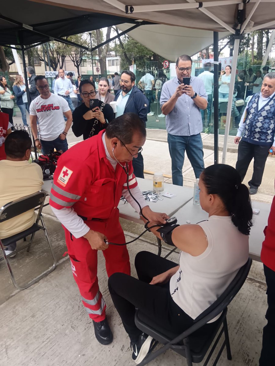12.09.25 En el marco del Programa SPAC en acción, 7 voluntarios de la <a href="/CrmVol/">Voluntarios en Accion</a>, llevaron a cabo la toma de signos y práctica de RCP, 60 beneficiarios, en el Parque de las Rosas , Alcaldía Iztacalco.
<a href="/CICR_DRMX/">CICR México y América Central</a>
<a href="/IFRC_es/">IFRC Americas</a>